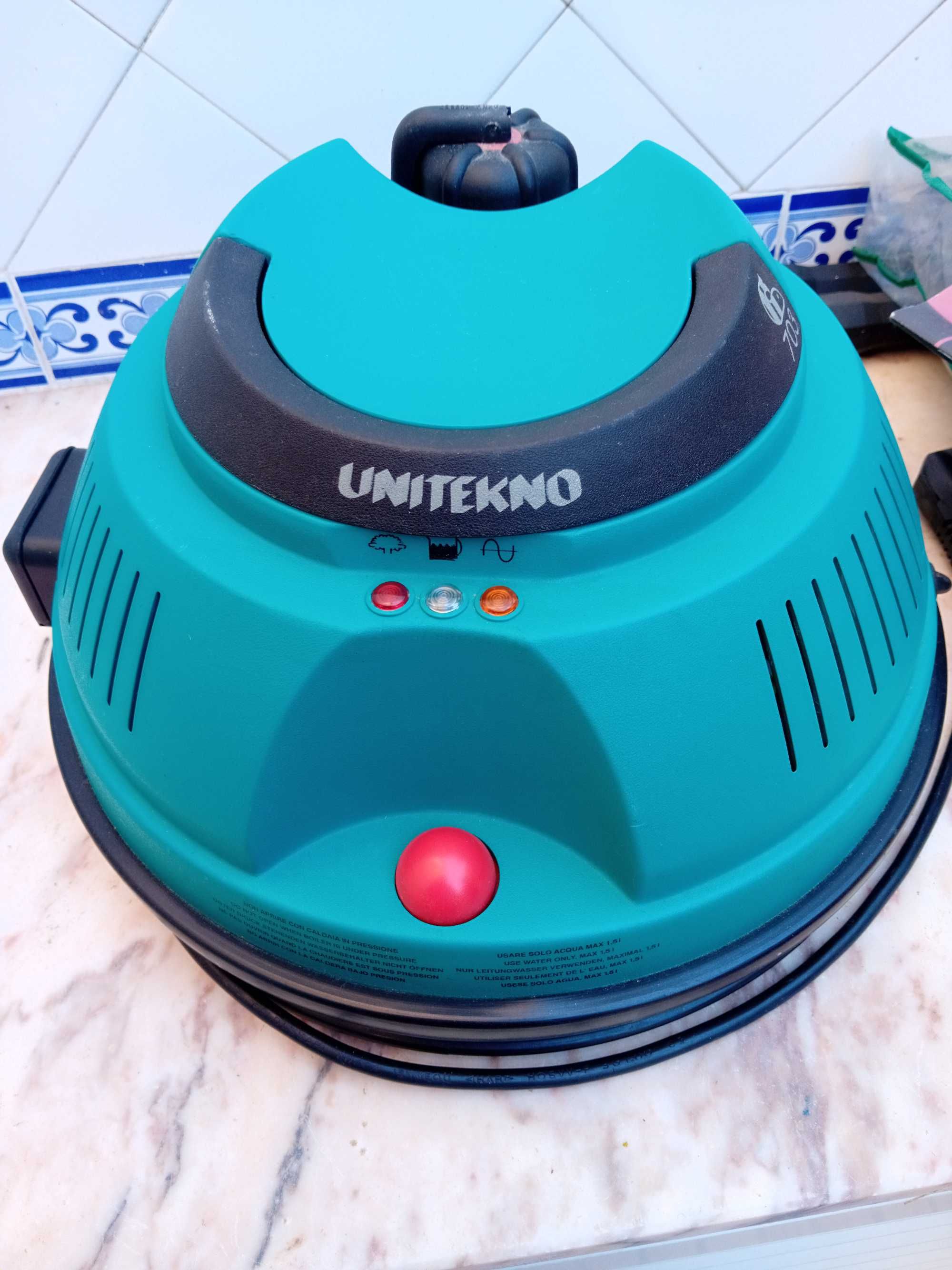 Maquina Limpeza a Vapor  Unitekno 703