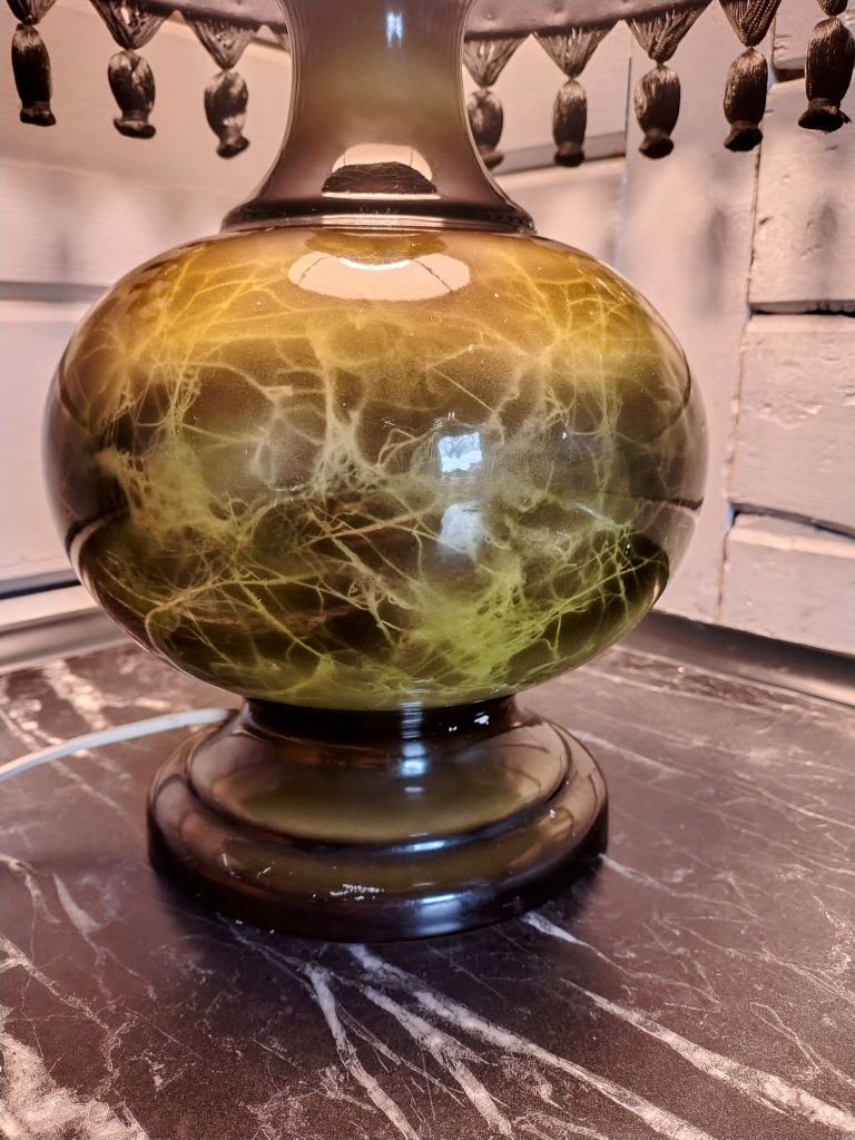 Elegancka lampa ceramiczna