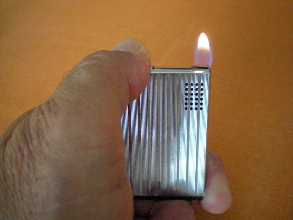 Isqueiro a Gás  Ronson