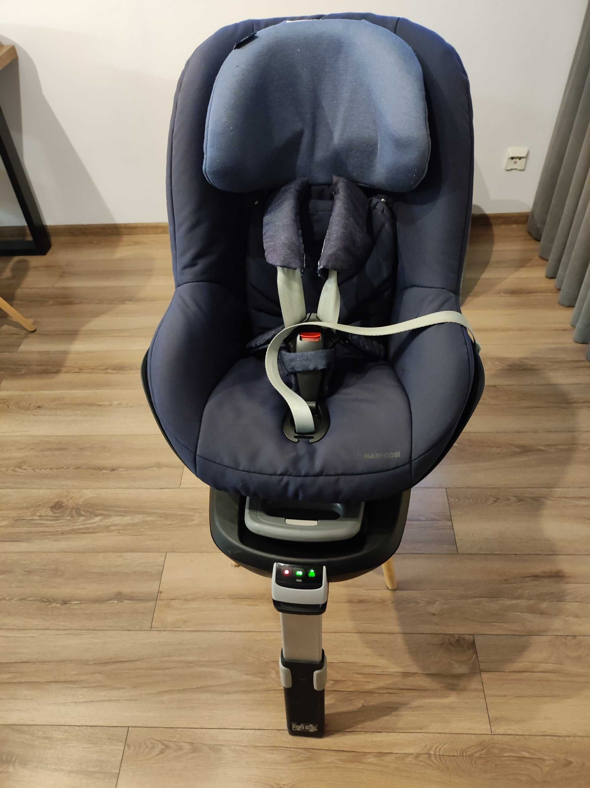 Fotelik Maxi Cosi Pearl plus baza MC Familyfix