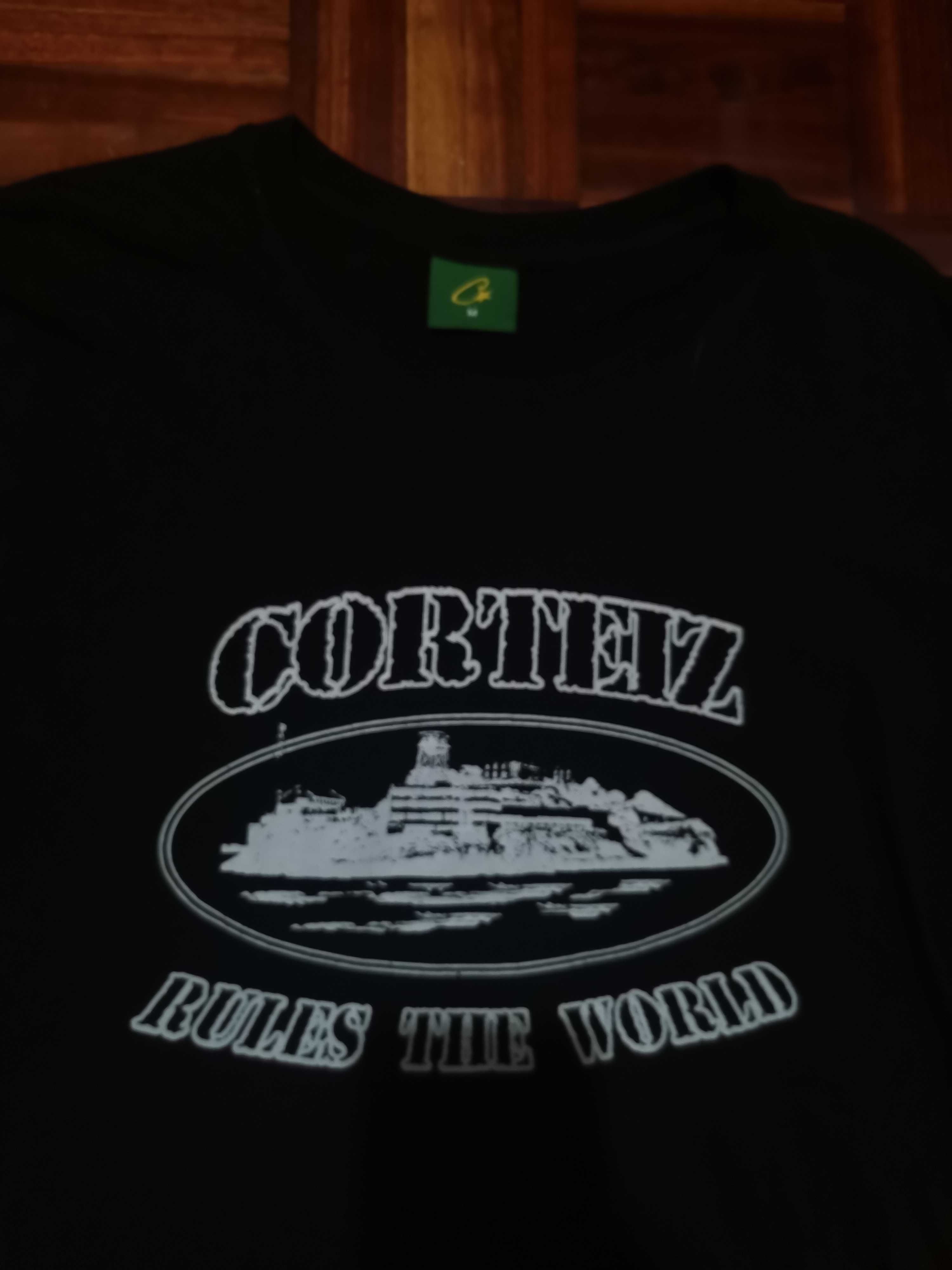 T-shirt corteiz rules the world