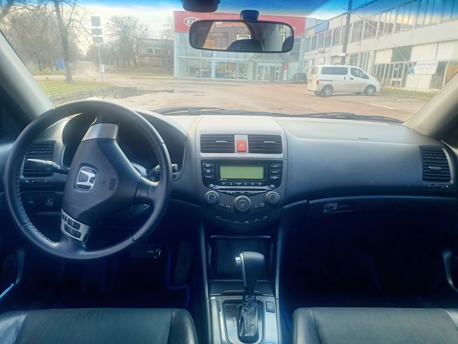 Хонда Акорд 2.0 газ бензин АКПП 2004р.в.