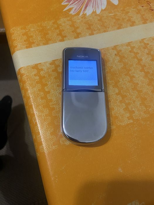 Продам Nokia 8800d
