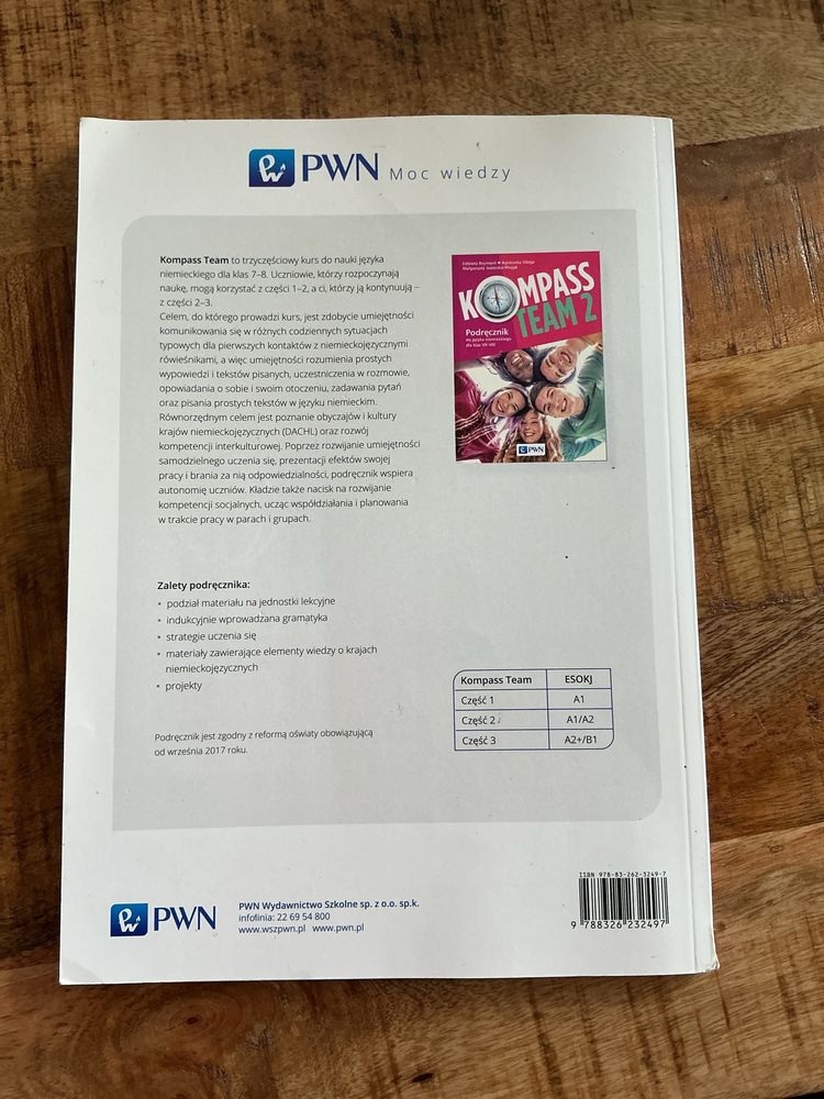 Podręcznik do języka niemieckiego Kompass Team2