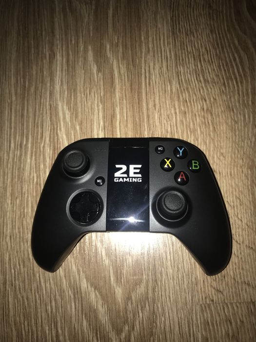 Геймпад для телефона 2E gaming