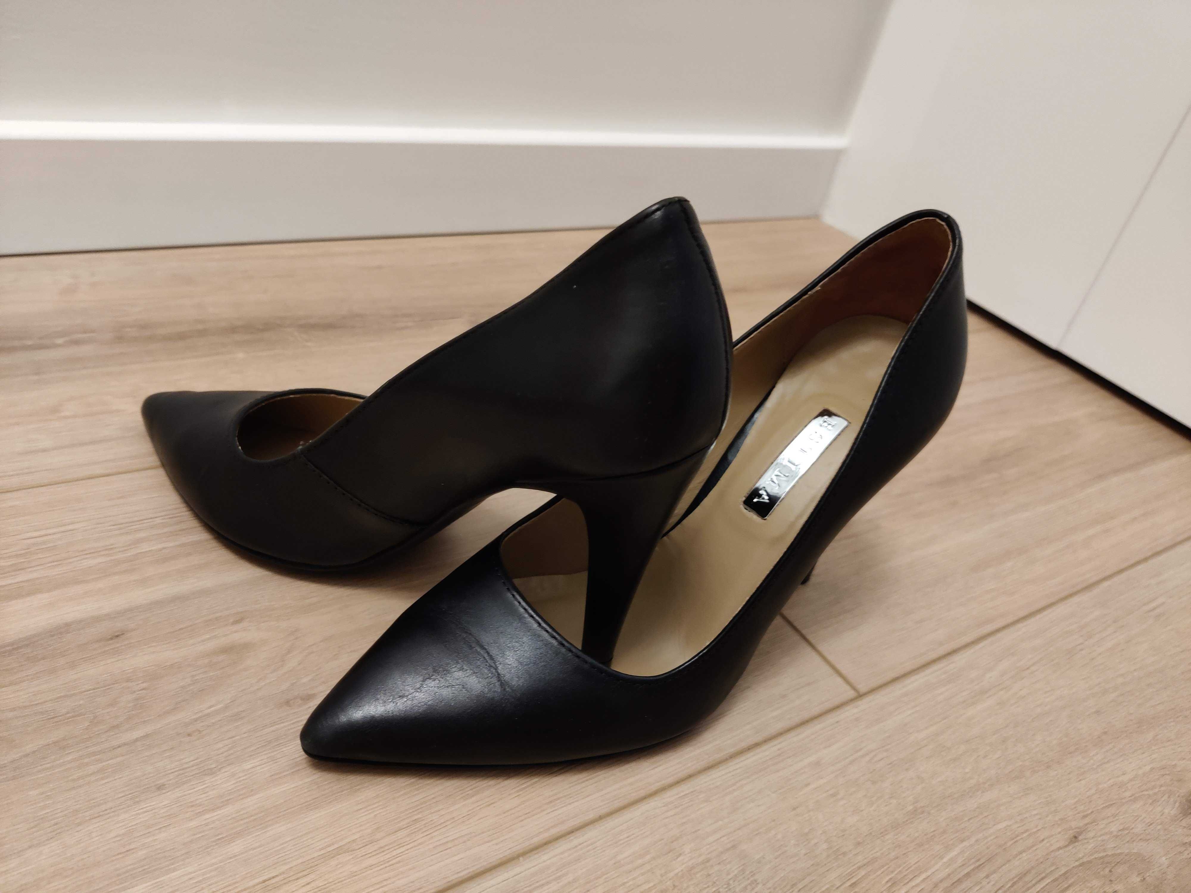 Buty Ryłko Szpilki, obcasy czarne nowe, rozmiar 35