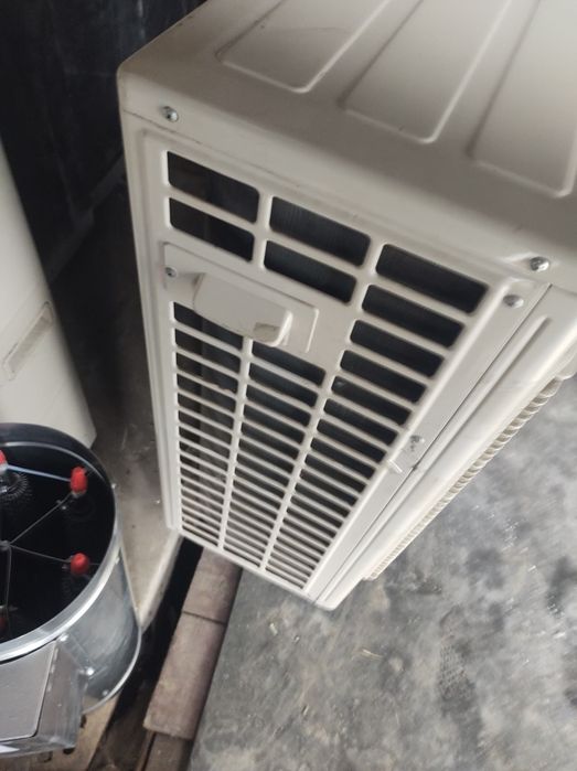 Продам бу зовнішній блок кондиціонера Panasonic inverter U-YL24NBE5