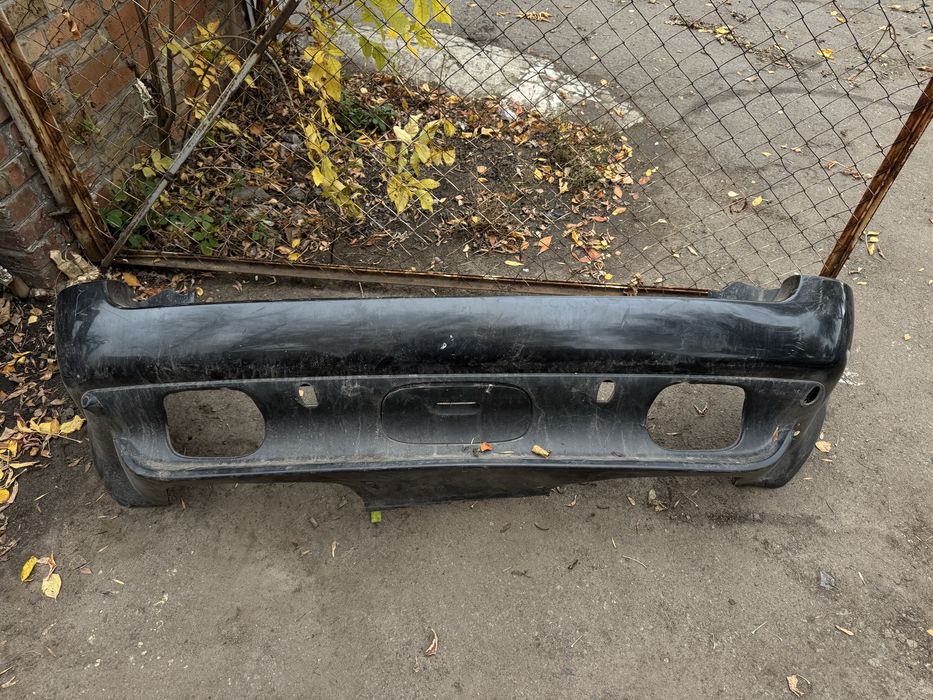 Бампер BMW X5 E53