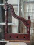 Dois instrumentos musicais,uma cítara e uma harpa. As duas 100€, ou in