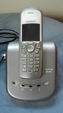 Telefone Alcatel 1600 (avariado)