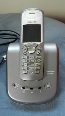 Telefone Alcatel 1600 (c/avaria)