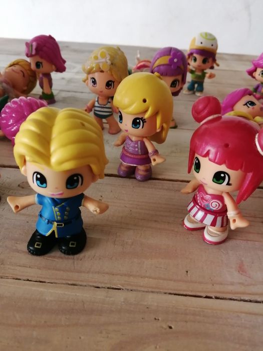Bonecos pinypon-