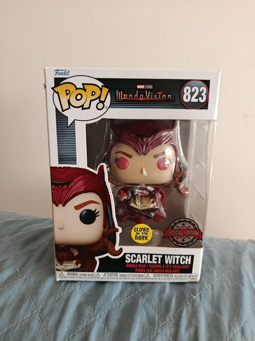 Funko POP! Marvel: WandaVision - Scarlet Witch (Special Edition) #823