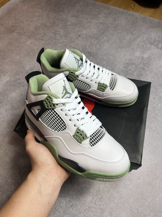 Кросівки Найк Nike Jordan 4 Джордан Розмір 42 Оригінал