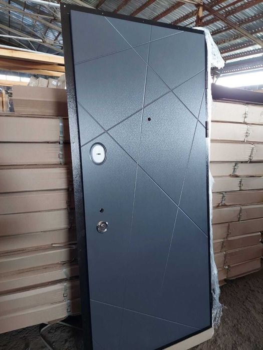 Двері вхідні, міжкімнатні, вікна