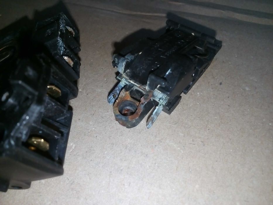 кнопка выключатель термостат электрочайника: KSD588-A, DY-03G 2 шт.