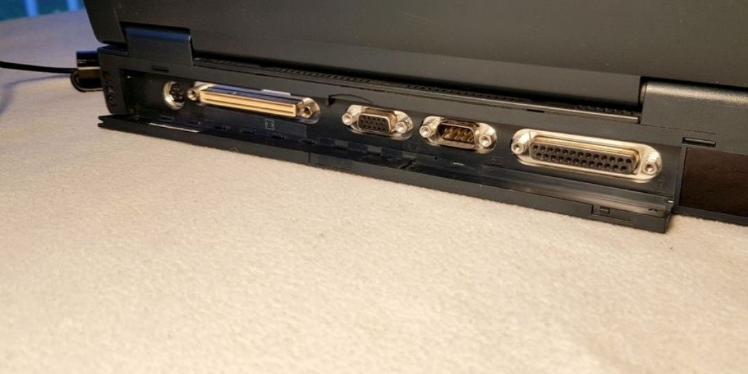 Fujitsu lifebook e330/ 1998r./ unikat/ DUŻY zestaw/ Retro/ Win98