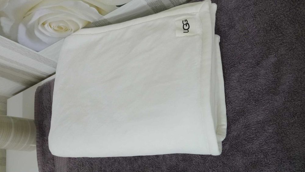 Розкішний плюшевий плед ugg®