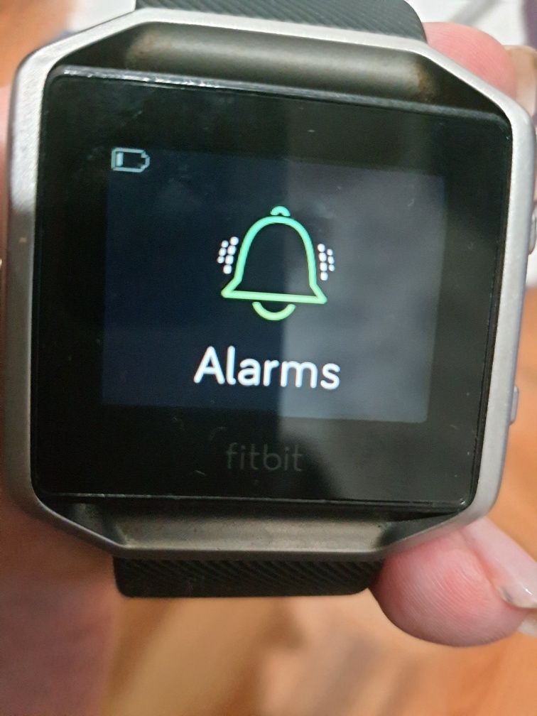 Смарт фитнес часы Fitbit blaze