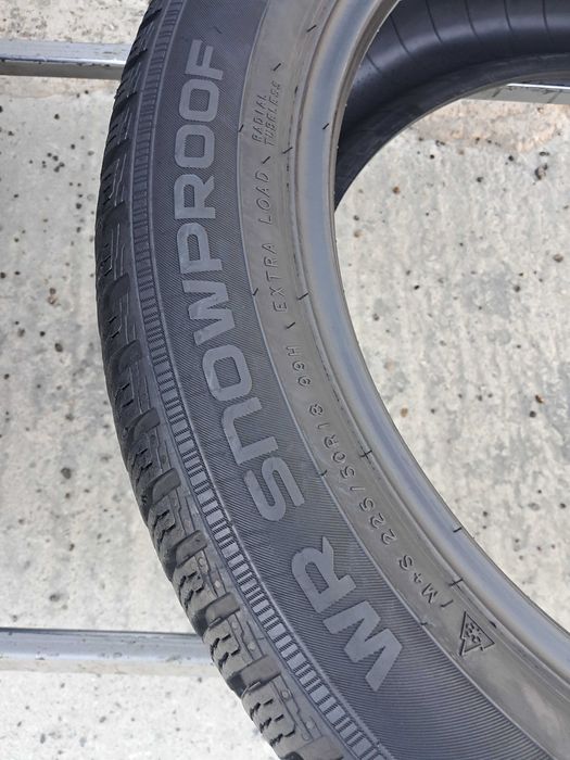 Резина зимова, 7мм, Nokian WR Snowproof 225\50 R18