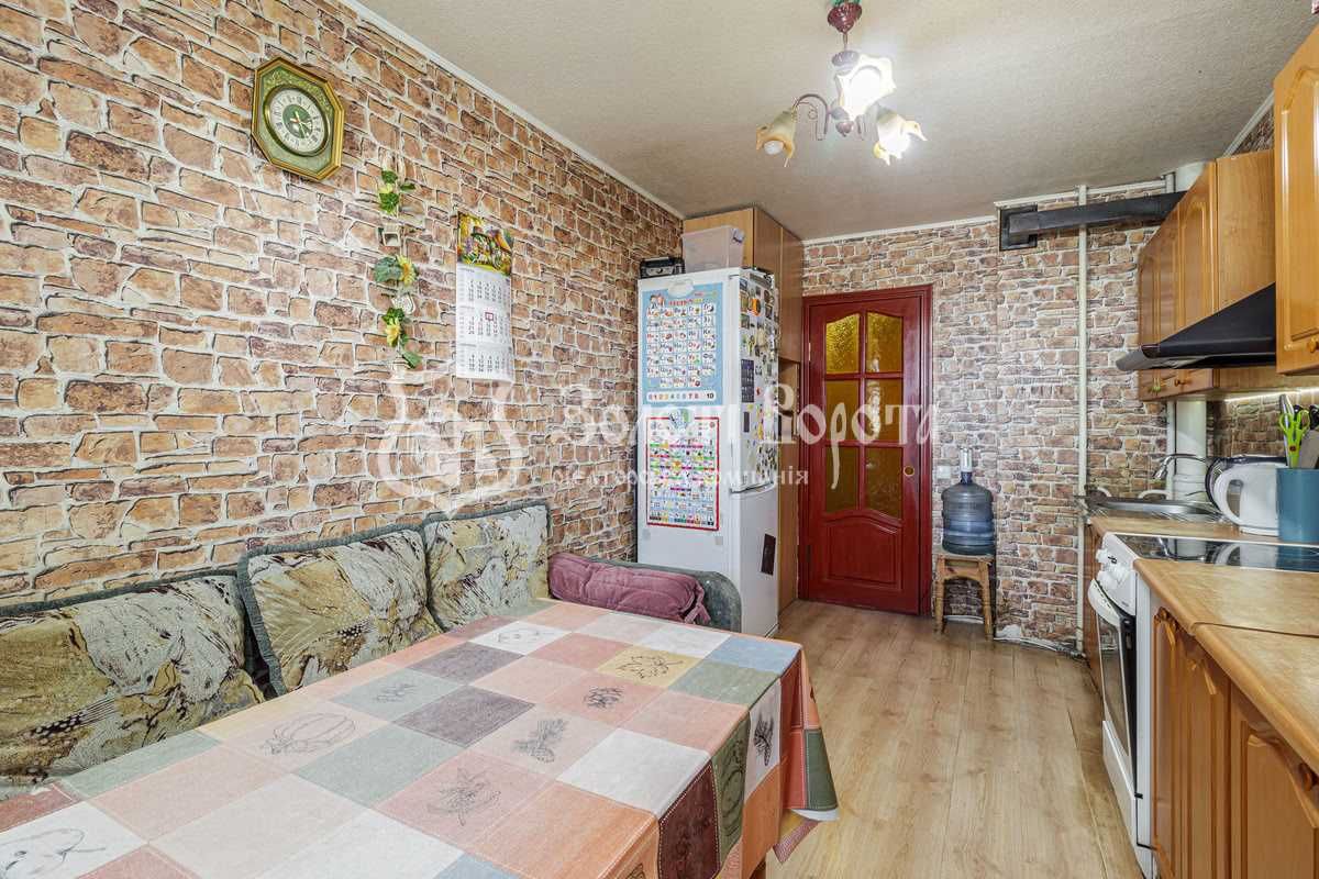 Квартира, 3к. Гарний стан. Полярна, 8е, Мінський м-в, Оболонський р-н