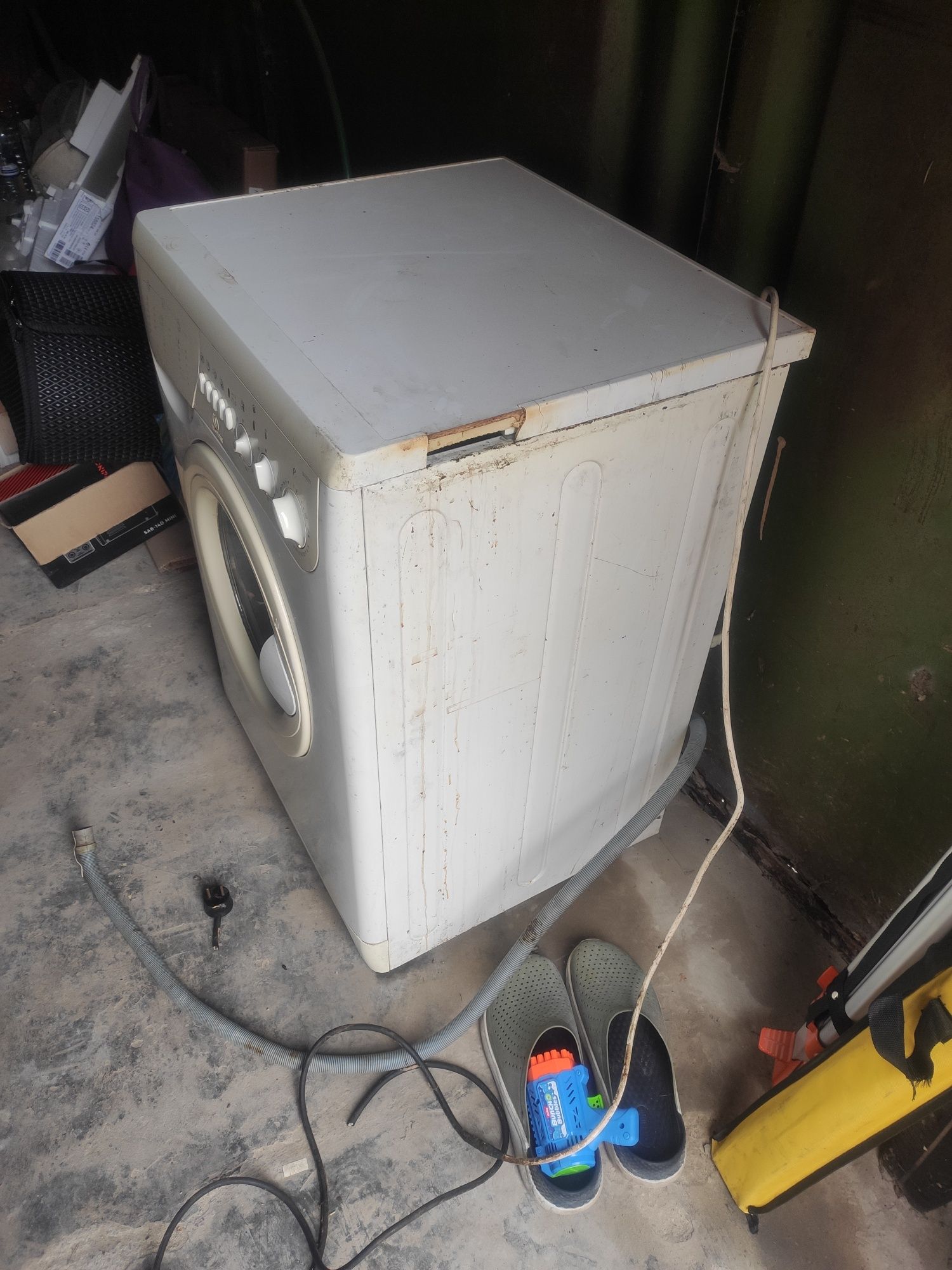 Стиральная машина Indesit w105 tx