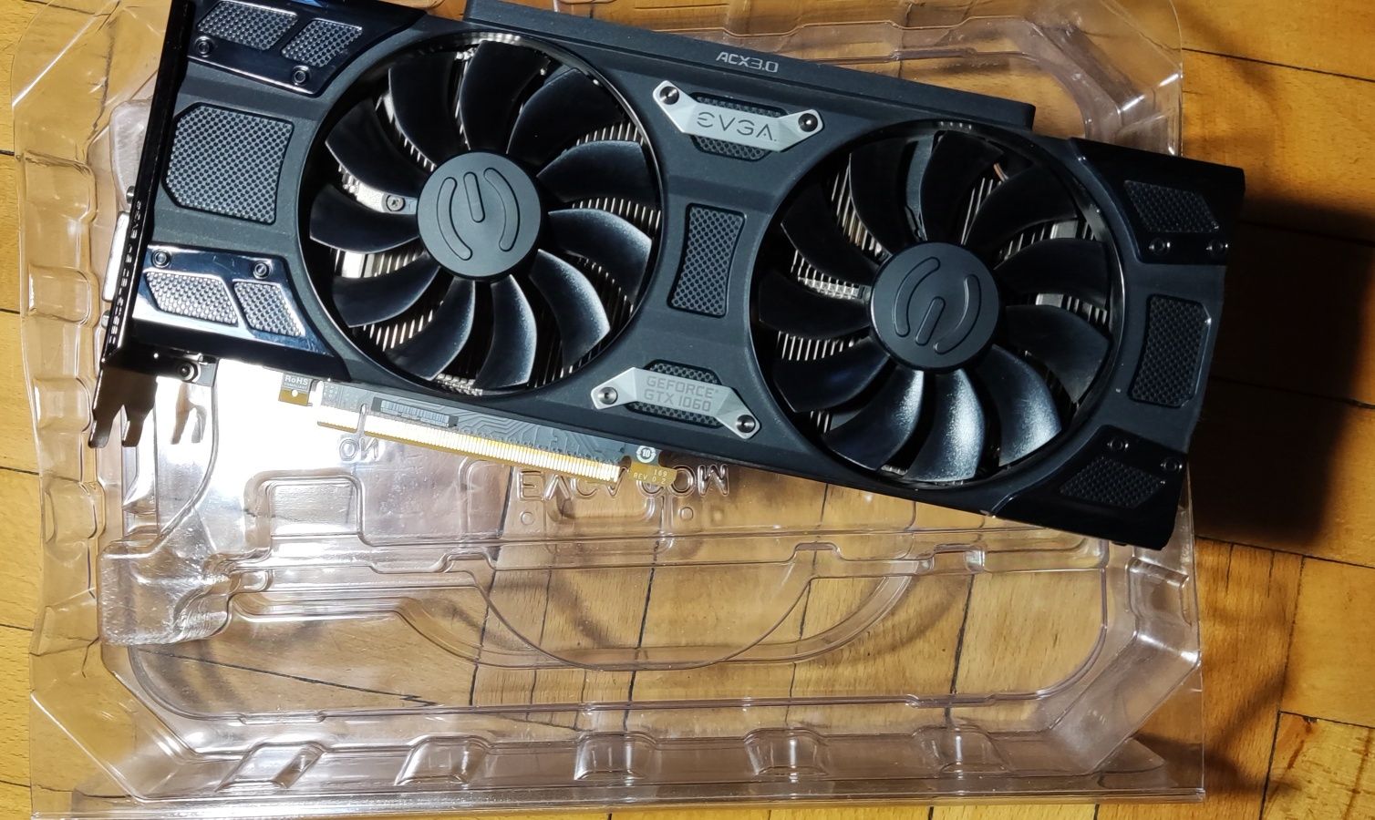 Продається відеокарта EVGA GeForce GTX 1060 6g