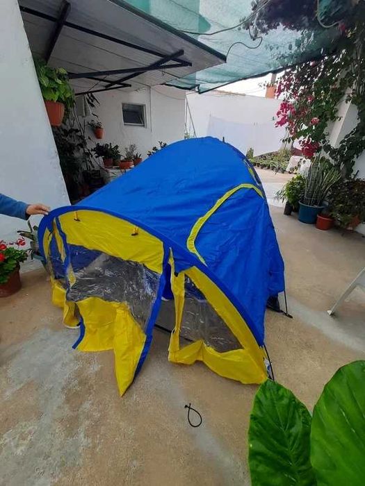 Tenda 3 pessoas nunca usado