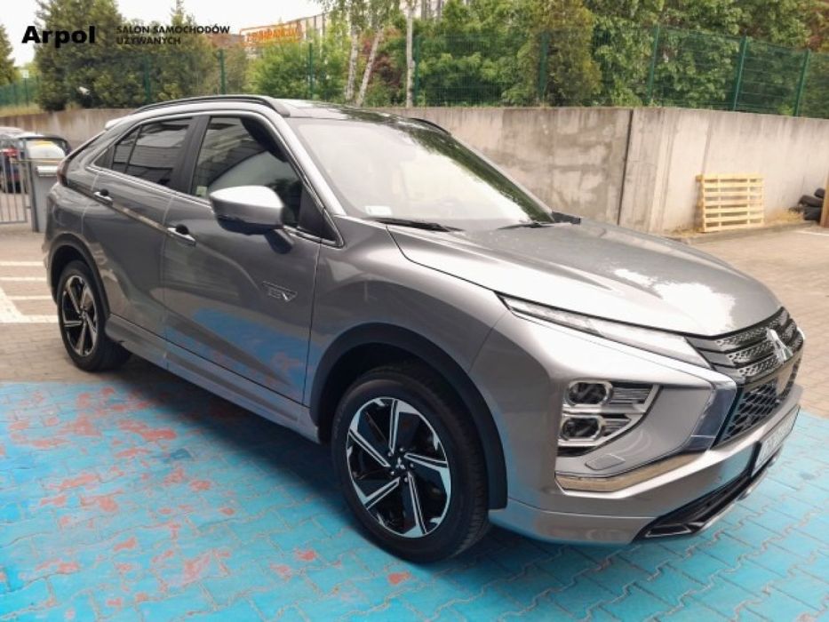 Mitsubishi Eclipse Cross Instyle Plus | 2 komplety kół | hak