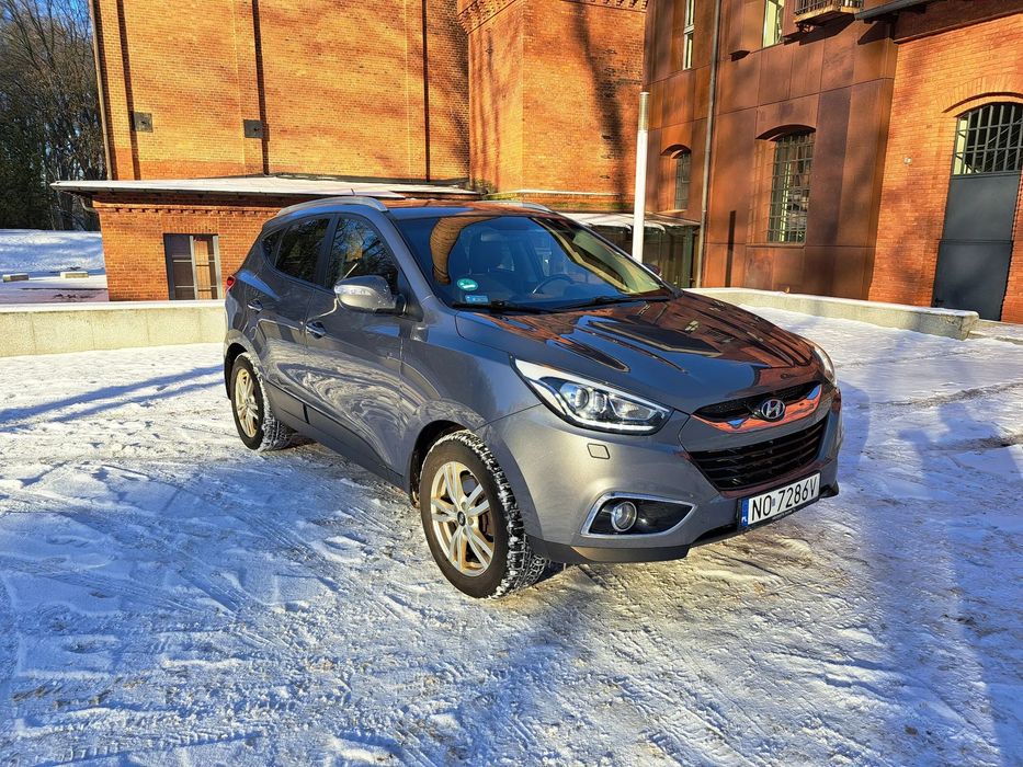 Hyundai ix35 ix35 2.0 4x4 automat - PRYWATNIE - ogrzewana kierownica