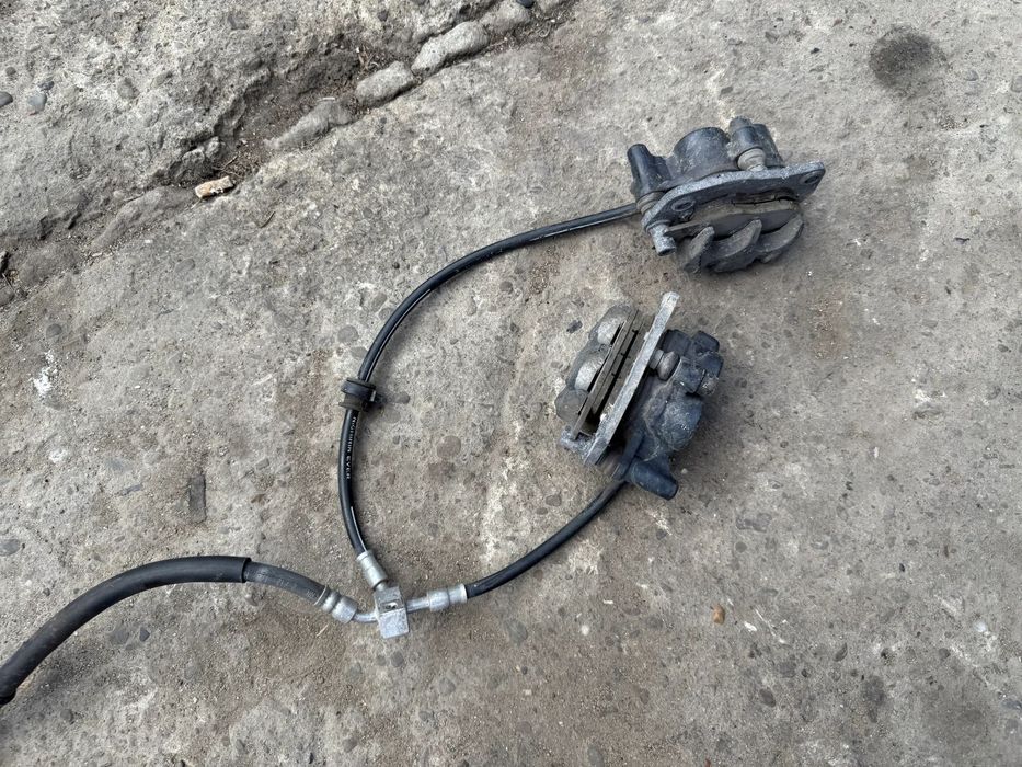 Zaciski Suzuki Burgman 400