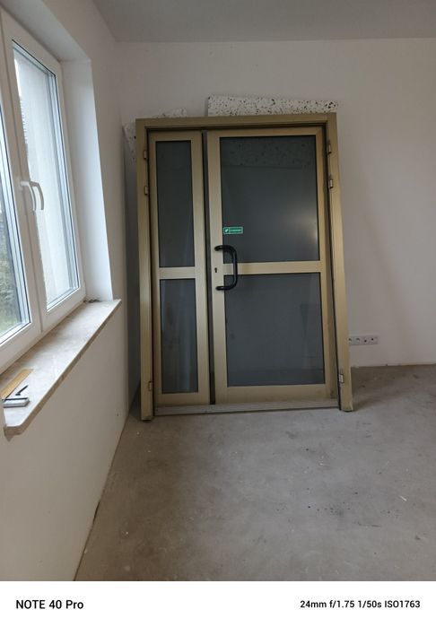 Drzwi wejściowe sklepowe