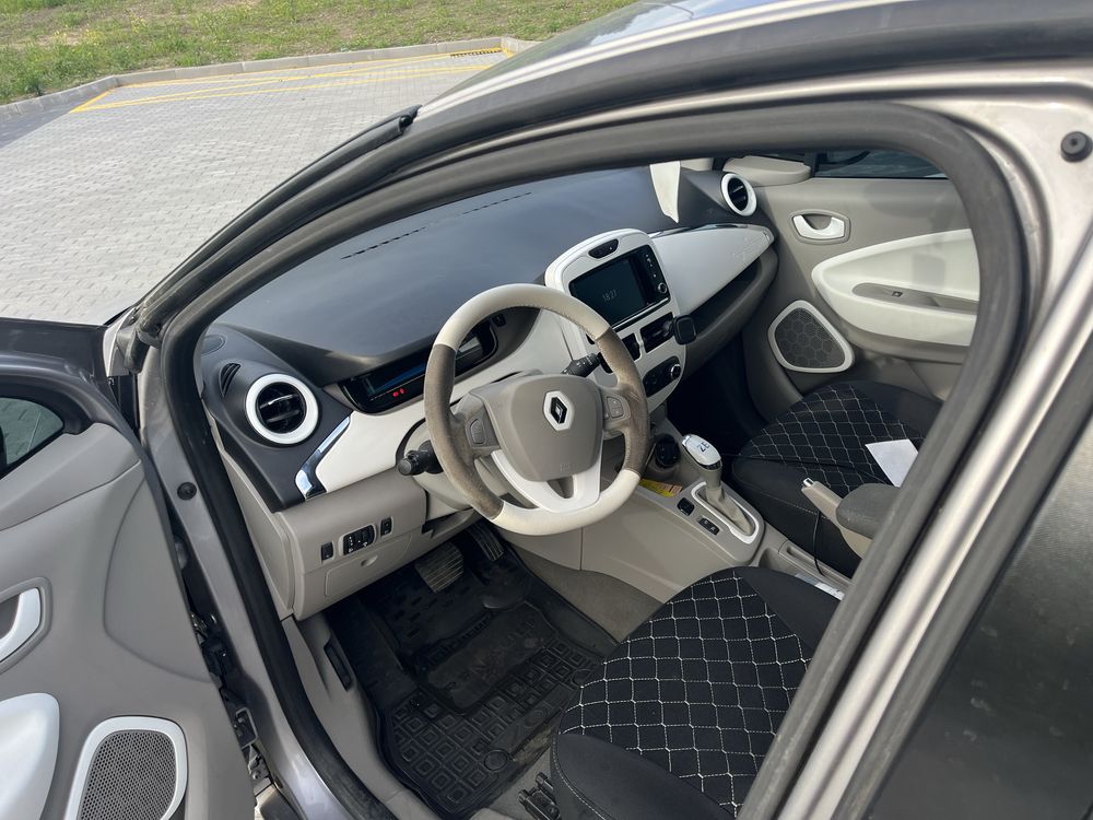 Renault Zoe 2015