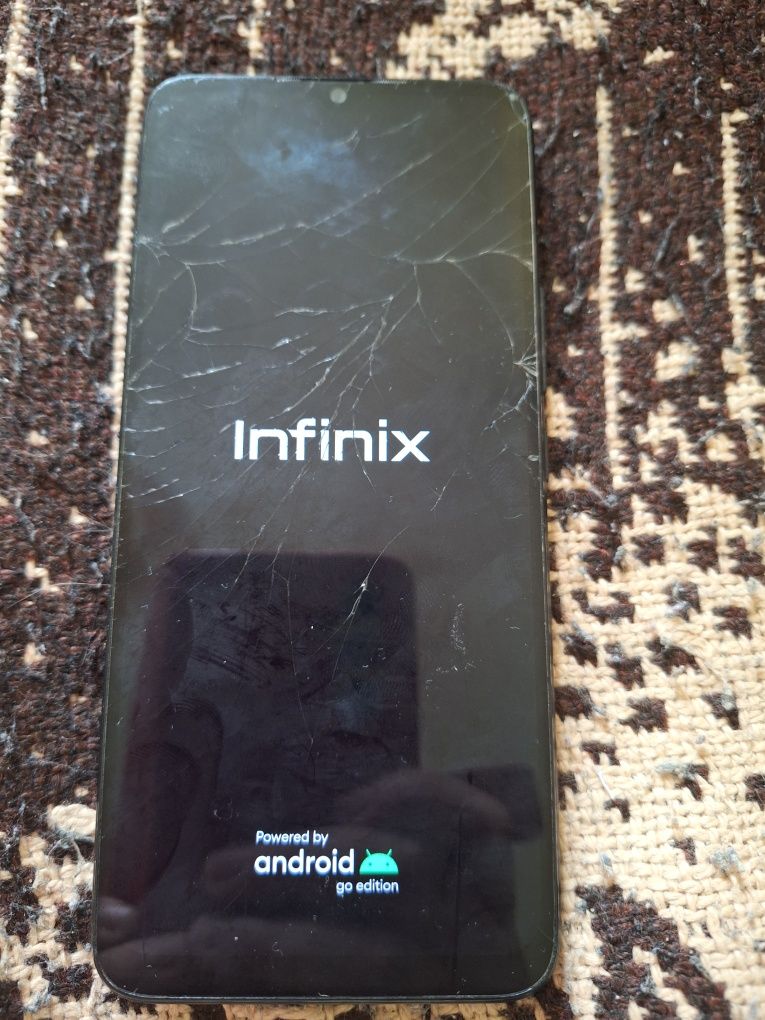 Smartfon Infinix