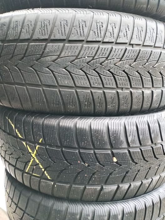 Opony zimowe r18 235/55