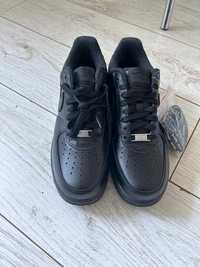 Air force supreme black