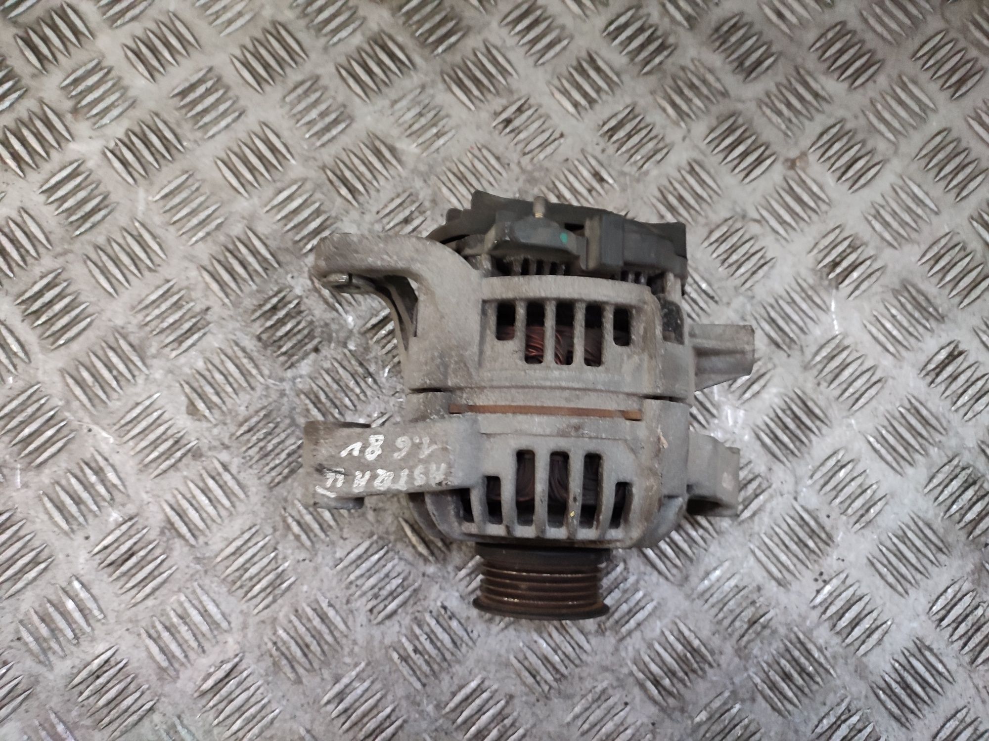 Opel Astra II 1.6 8v alternator