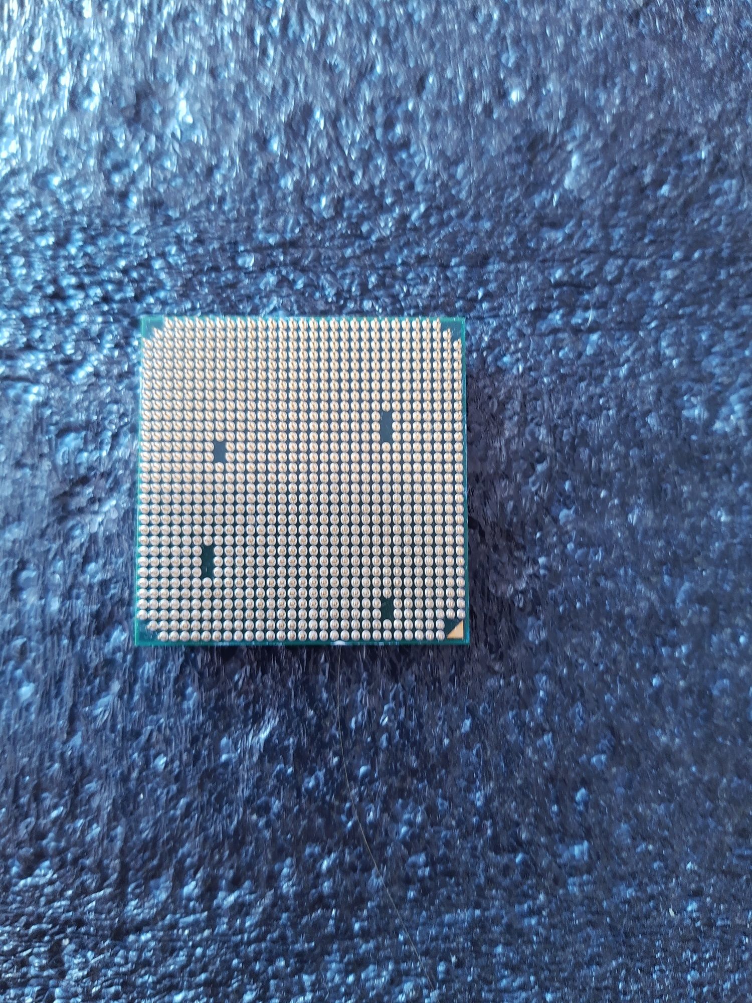 Procesor AMD Phenom 2 X6 1035T+radiator silentiumpc