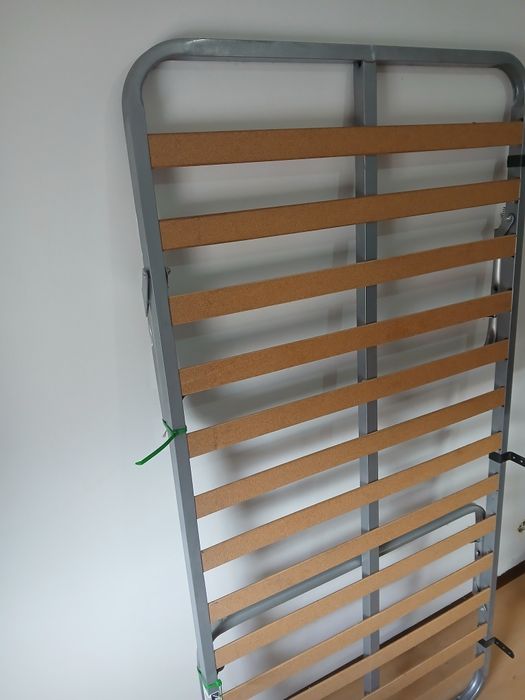 Estrado elevatório 90x140 nunca usado