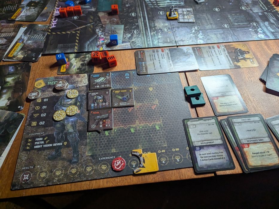 The Hunters A.D. 2114 + Hybrids + Shiptown + Huntsville(настільна гра)