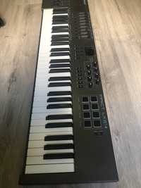 teclado MIDI Nektar Impact LX61+