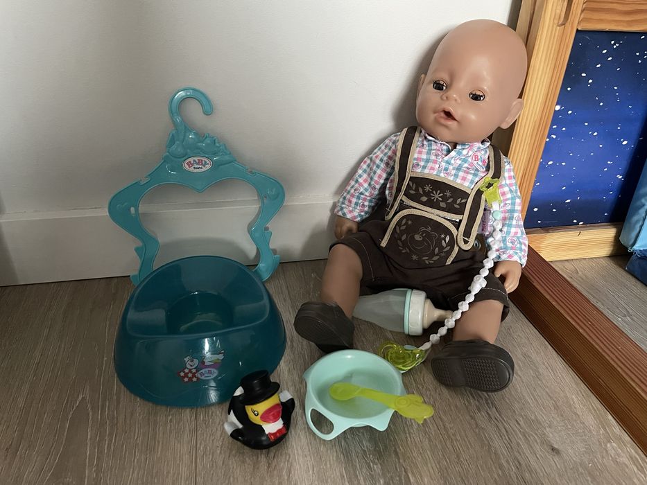 Baby born Chłopiec z akcesoriami i ubrankami