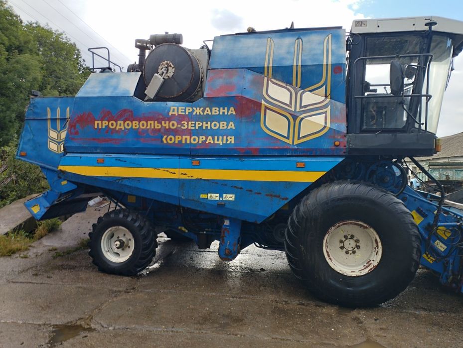 Продам комбайн Палессе GS812