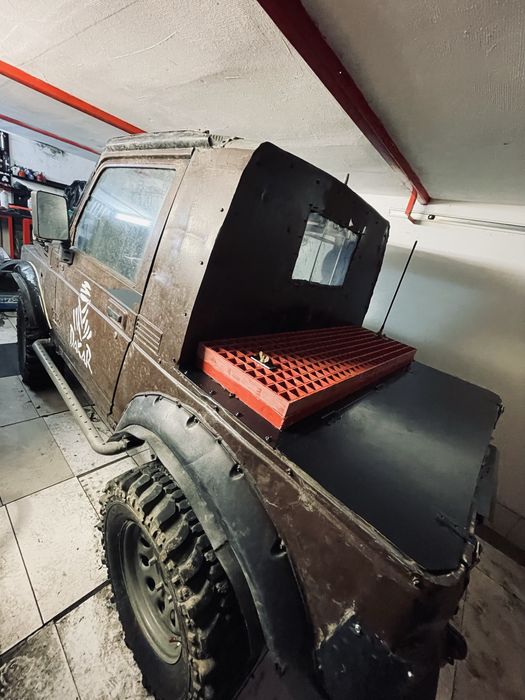 Suzuki Samurai