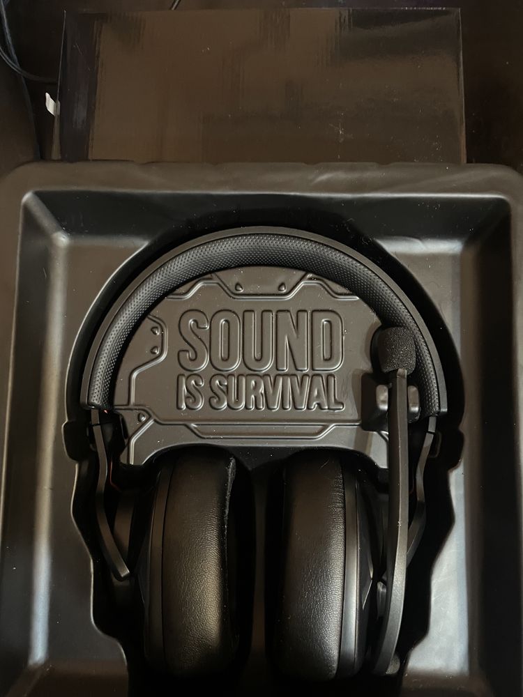 Навушники JBl quantum 400