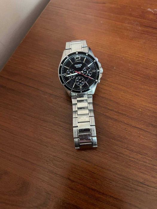 ручний годинник casio