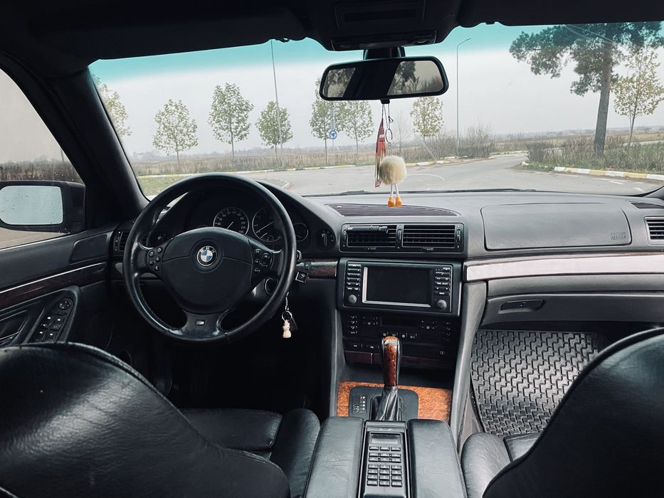 Продам BMW E38 2.8 m52b28