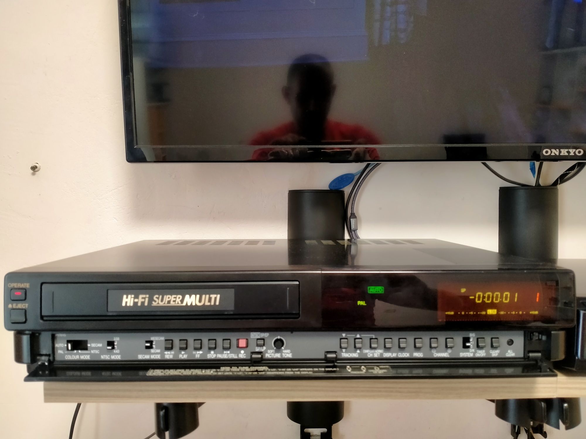 стерео видео магнитофон SHARP    VC 90 ETGRUNDIC JVC