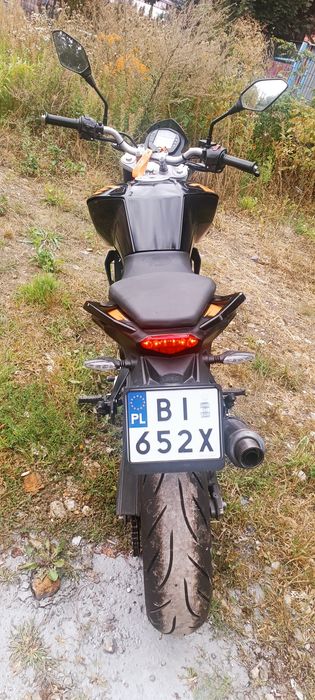 WDZIĘCZNY KTM Duke 125 cc 2013r.