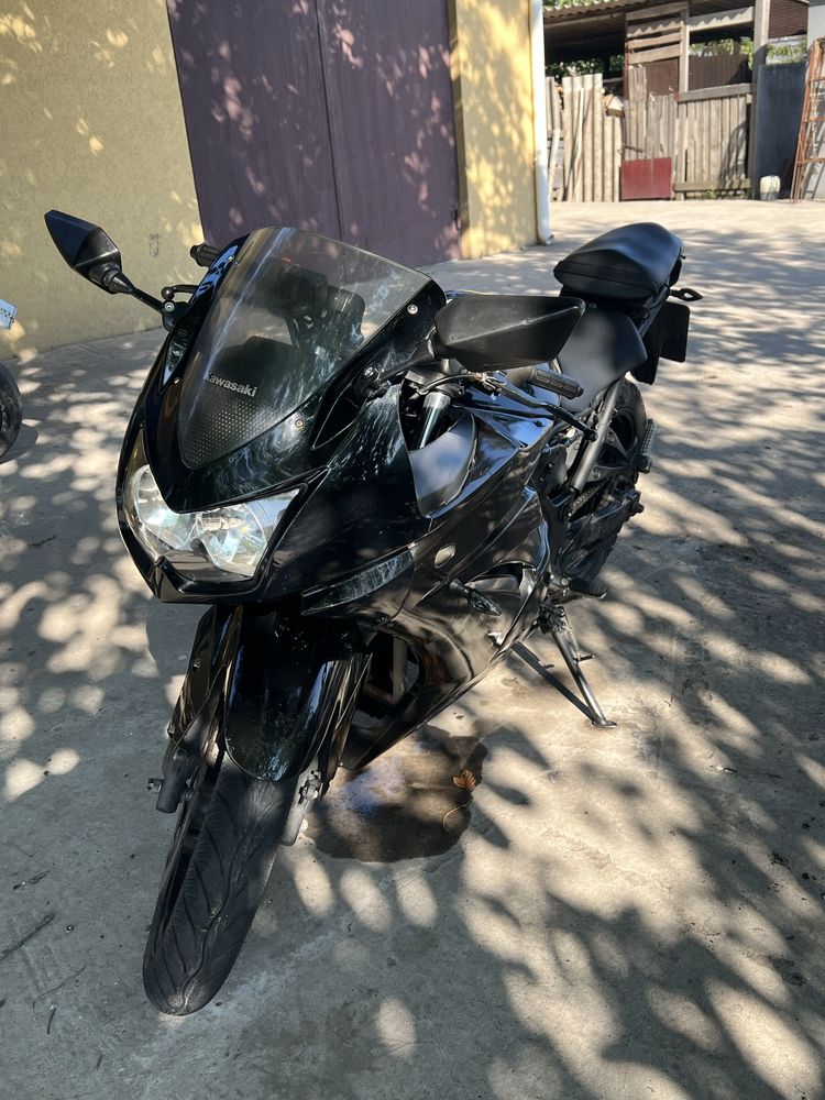 Kawasaki Ninja 250 R